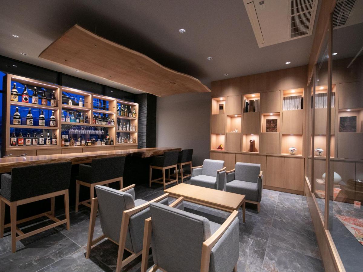 Hitoyoshi Onsen Nabeya Hotel Bagian luar foto