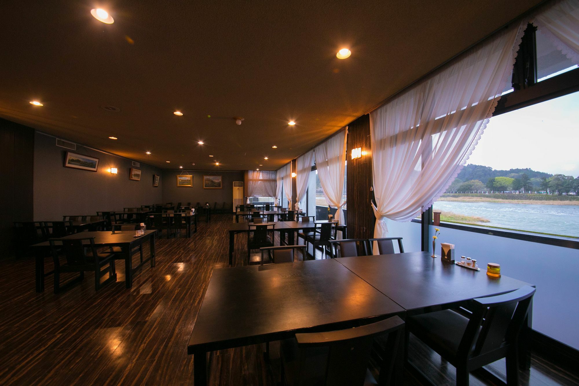 Hitoyoshi Onsen Nabeya Hotel Bagian luar foto