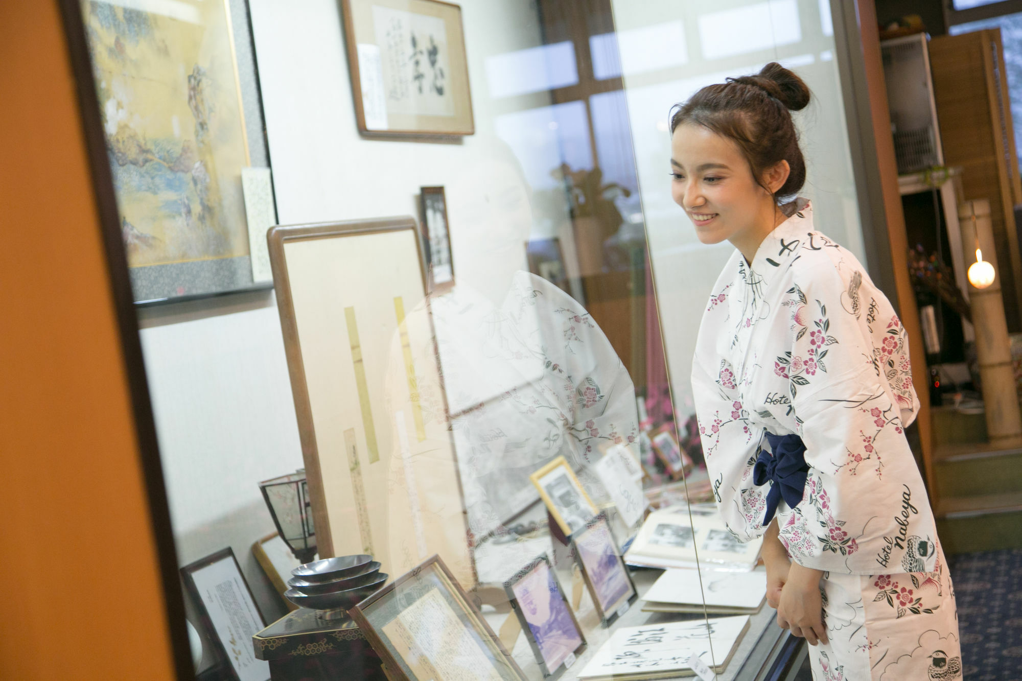 Hitoyoshi Onsen Nabeya Hotel Bagian luar foto